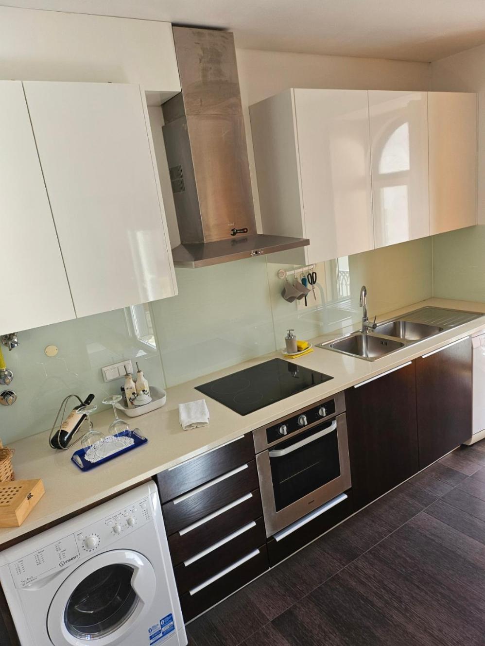 Sun With Style Apartment *